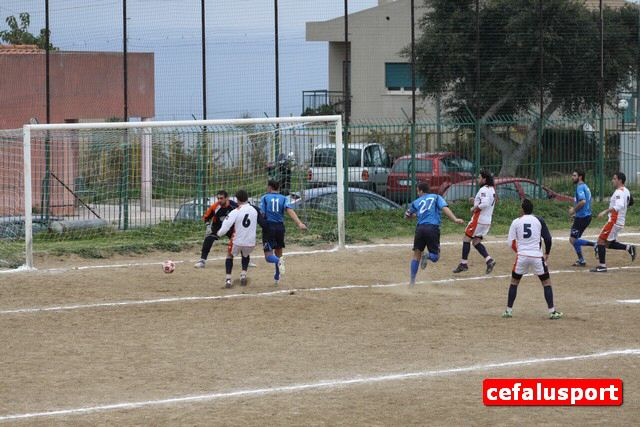 110212_sport 152_tn.jpg